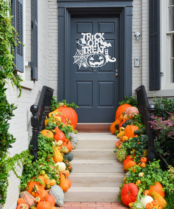 Trick Or Treat Welcome Sign, Metal Porch Sign, Fall Door Hanger, Fall Metal Sign, Metal Fall Sign, Fall Sign, Porch Sign, Custom Autumn